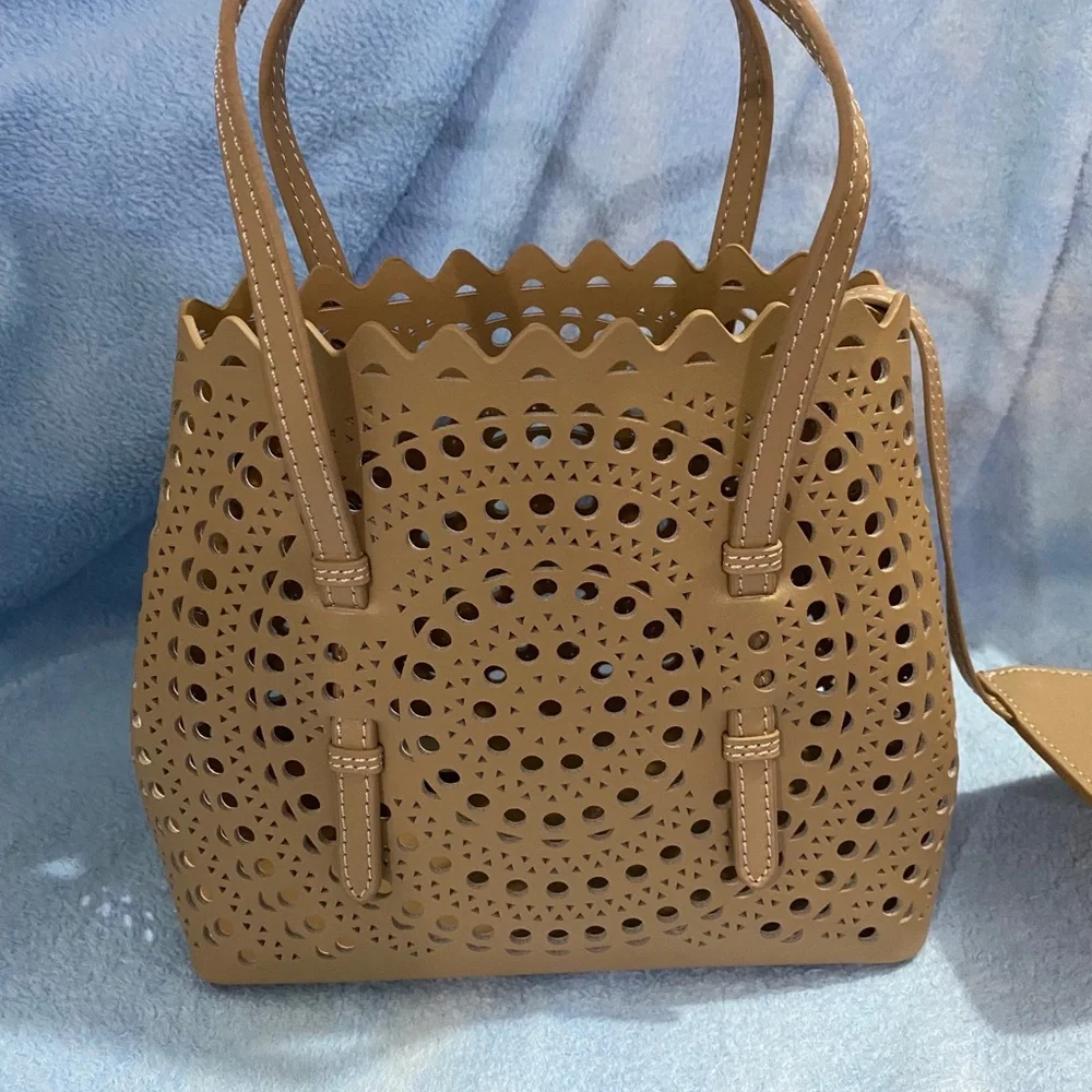 Alaïa Laser-Cut Scalloped Tote in Camel
